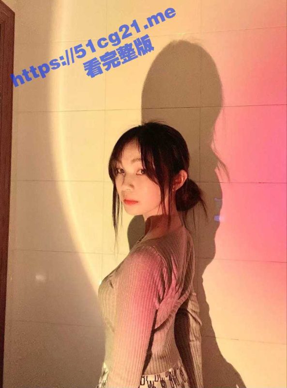 他趣上sm里认识的研究生母狗 大多数互动都是在网调 生活照杠杠的 可惜距离太远不敢来！-51吃瓜网