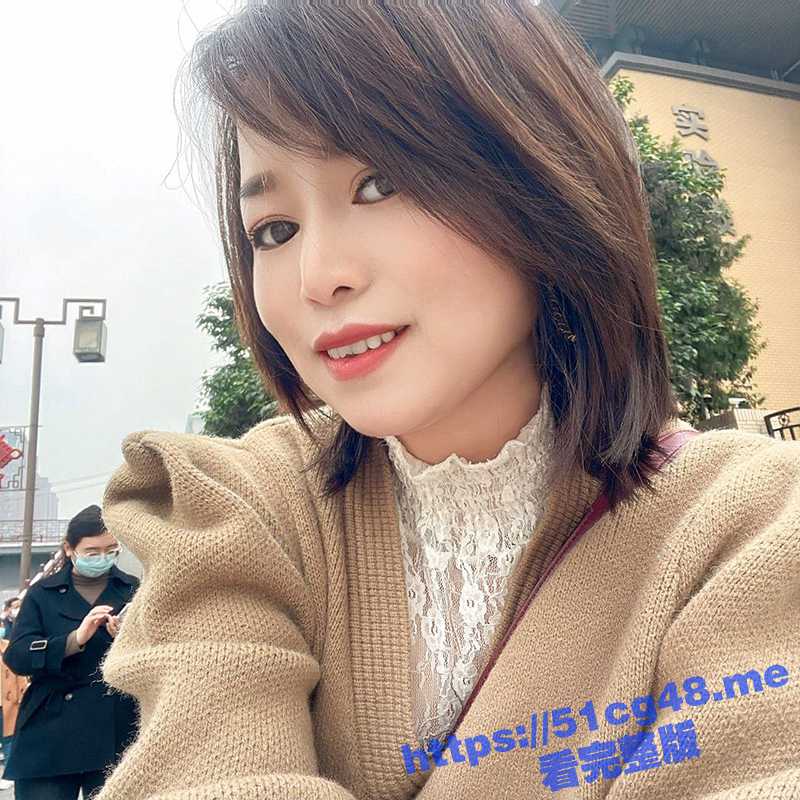 淫妻界的天花板！颜值好身材棒外表清纯甜美 其实是个喜欢玩3P的骚货母狗是人人可插的淫娃-51吃瓜网