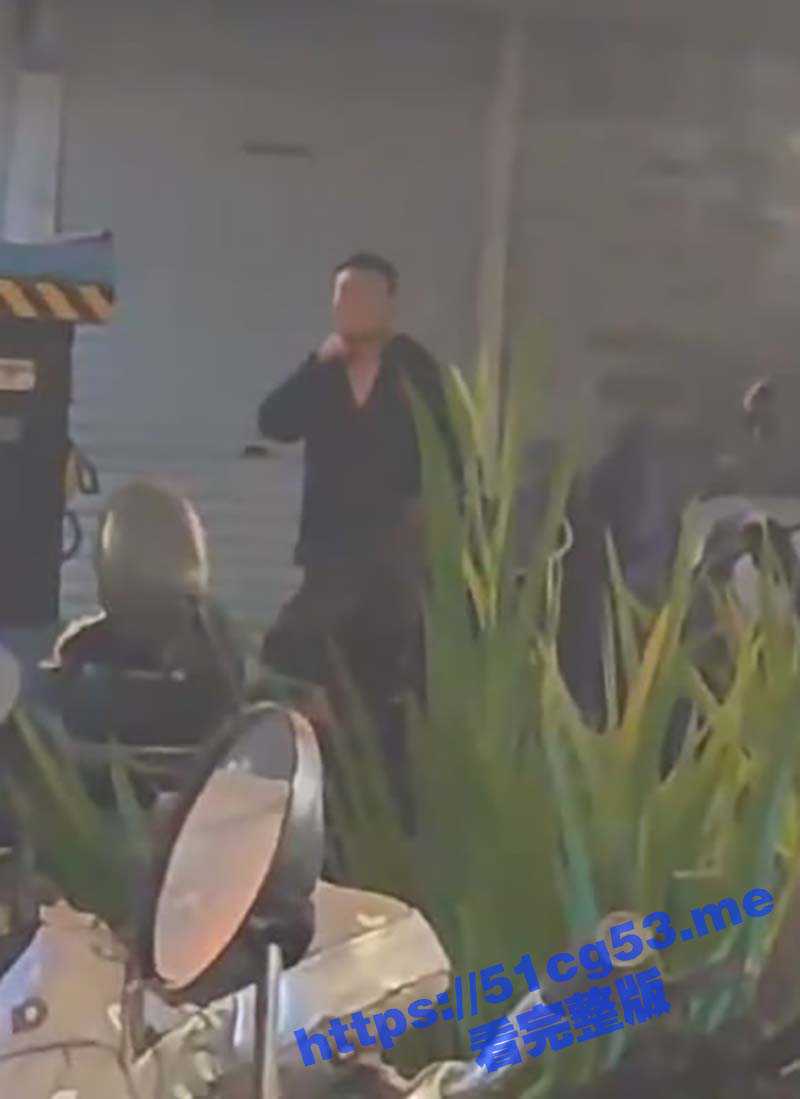 浙江惊现杀人案 温州五马街 男子被足浴店女技师骗钱 将其捅死后发狂 在马路上无差别杀人被击毙 - 51吃瓜网-51吃瓜网