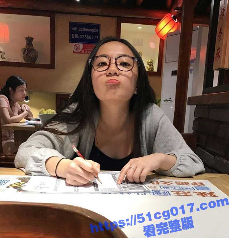 贵州极品美人妻石慧 高颜值性感少妇 被绿帽老公泄密曝光 有骚货老婆 就应该拿出来分享 - 51吃瓜网-51吃瓜网