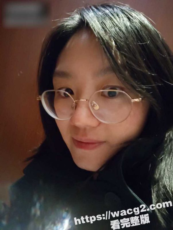 西安母狗教师陈宝颖 背着老公被主人调教 孩子刚一岁 就在家里偷情 还给老公打电话挨操-51吃瓜网