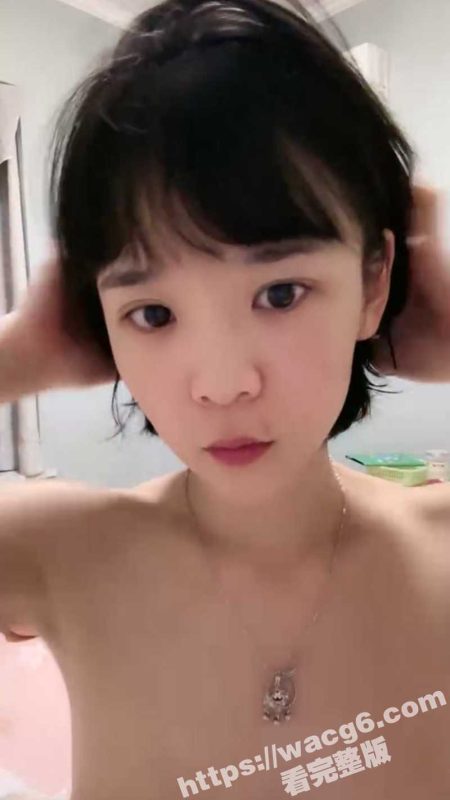 清纯白嫩巨乳大学生 被男友忽悠下海直播 美女困的都快睡着了 还被拉起来操 这白嫩大奶是真的骚啊-51吃瓜网