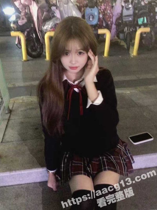 极品身材翘臀骚女友 被男友带着3p 分享给好兄弟一起操 母狗边被操边说骚话-51吃瓜网