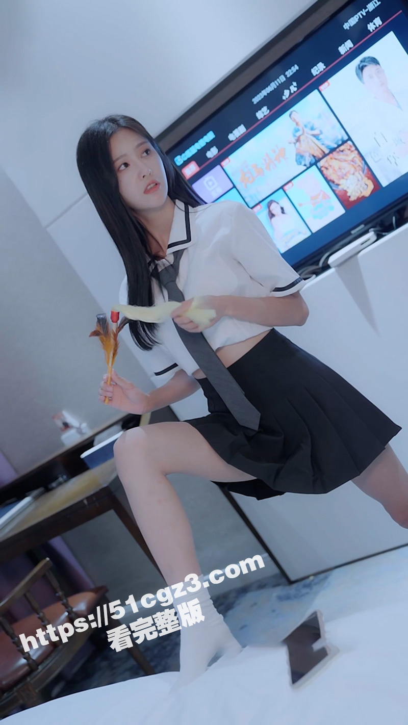 擦边短剧《妈妈的韩国闺蜜》小伙夏天硬不起来被女友嫌弃 转头就爱上妈妈的韩国闺蜜 - 51吃瓜网-51吃瓜网