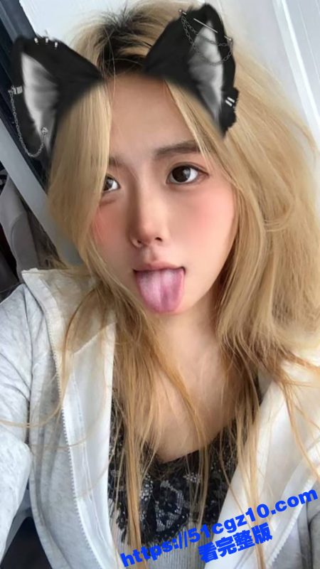 西南交通大学 李俊熙 白嫩巨乳肥臀学生妹 私下性欲极强 和炮友酒店性爱 被抓住头发后入爆操肥臀-51吃瓜网