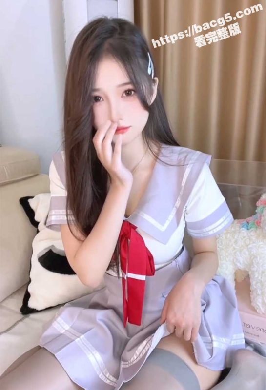 抖音高颜值擦边网红 小奶瓶 Cos魅魔舔屌 带肛塞淫骚自慰 揉穴灌肠羞耻喷汁！-51吃瓜网