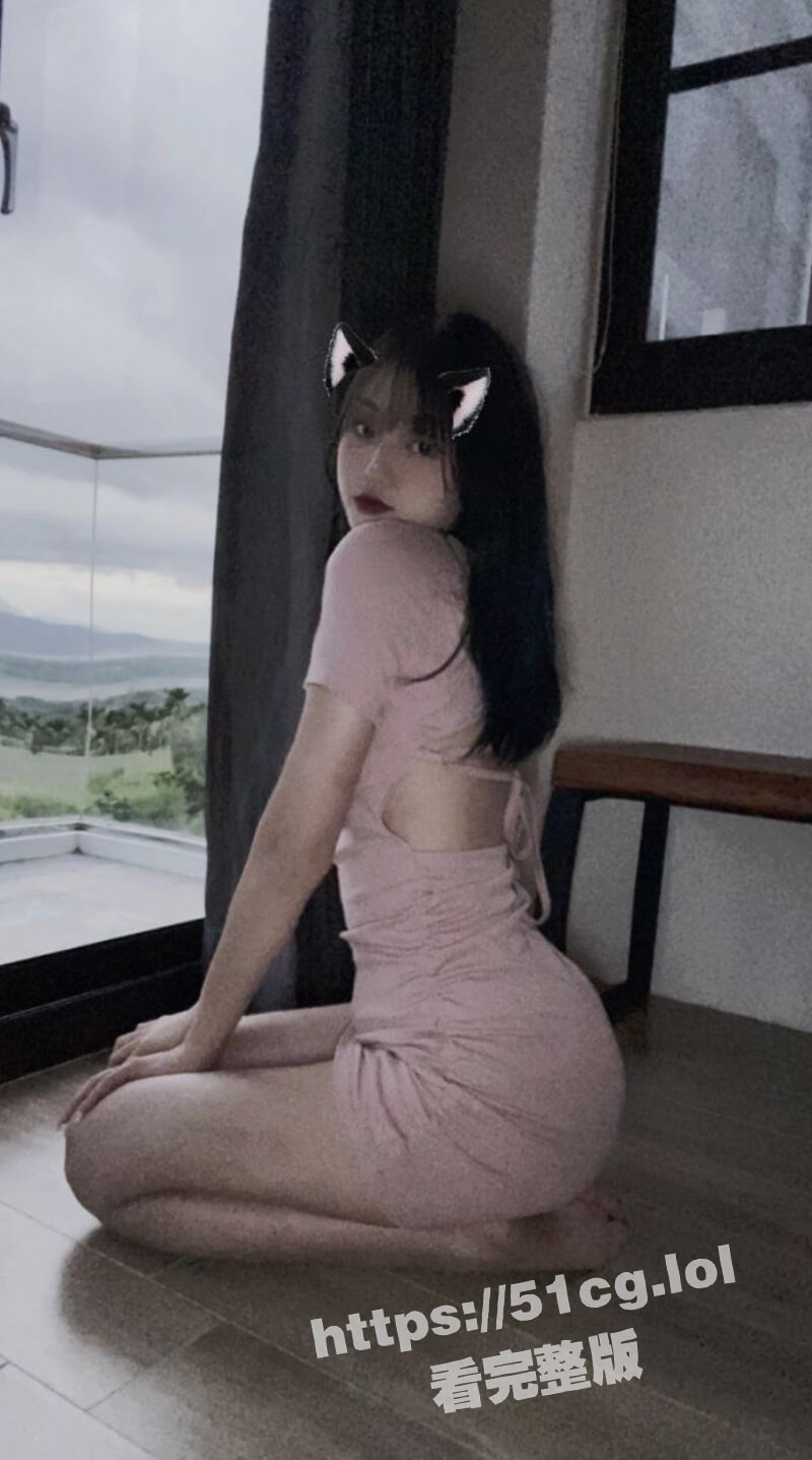 女高中生想出名 被假经纪人忽悠主动掰开屁股看嫩穴 这鲍鱼是真的粉嫩 这下是真要出名了 - 51吃瓜网-51吃瓜网