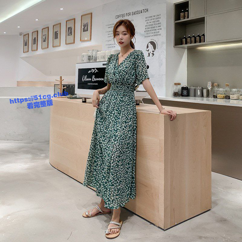 高颜值175模特，极品身材，淫荡对话。满满的反差感 - 51吃瓜网-51吃瓜网